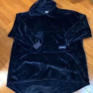 The Comfy original wearable blanket navy blue UNISEX.  NWOT